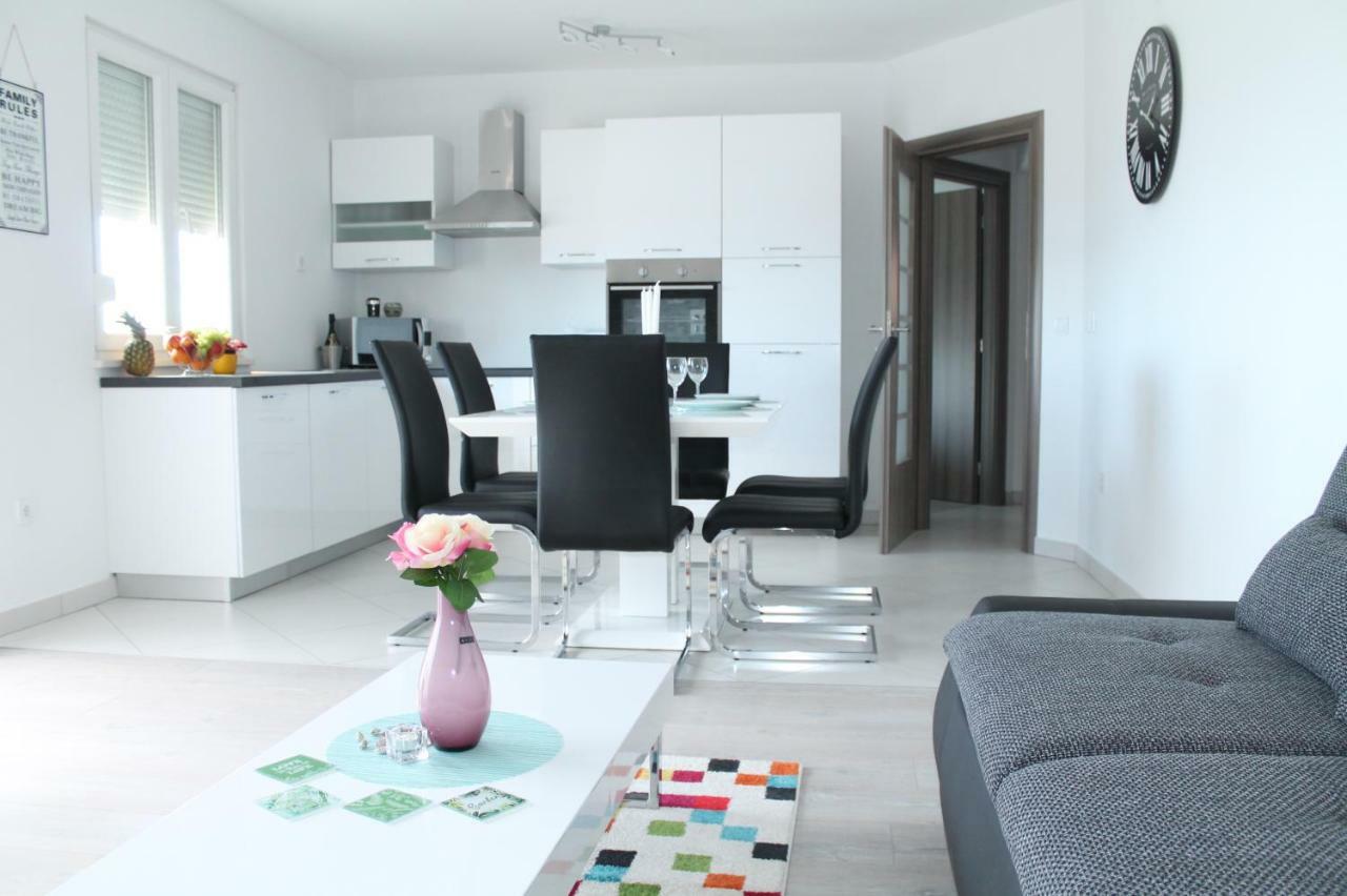 Lana I Natali Apartamento Kaštela Exterior foto