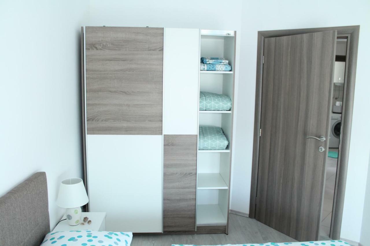 Lana I Natali Apartamento Kaštela Exterior foto