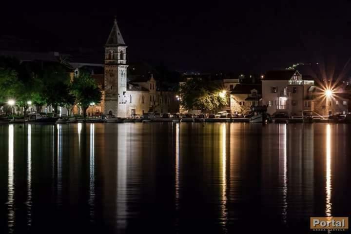 Lana I Natali Apartamento Kaštela Exterior foto